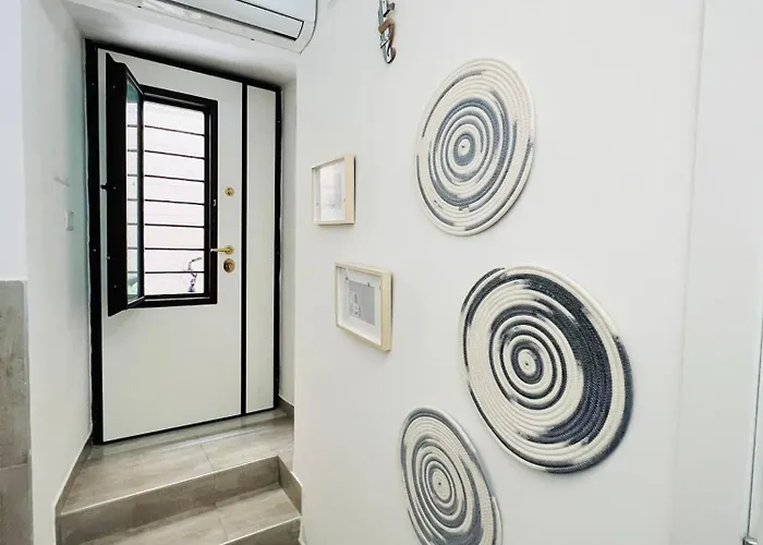 Casa Di VI